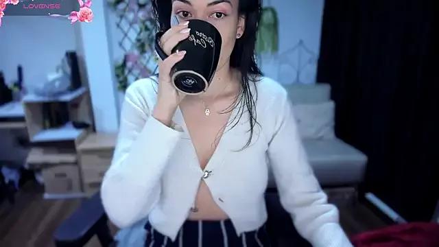 Lunlunera from StripChat