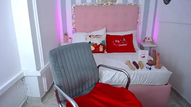 Lunna_boobs from StripChat