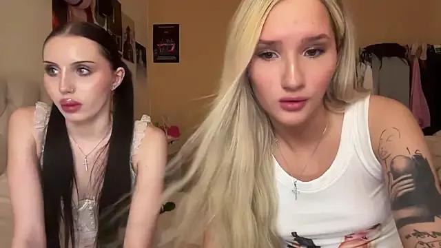 lustytwins from StripChat is Freechat