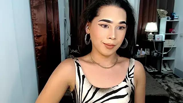 LuxuriousNikkixxx from StripChat