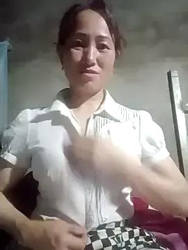 lvlimai from StripChat