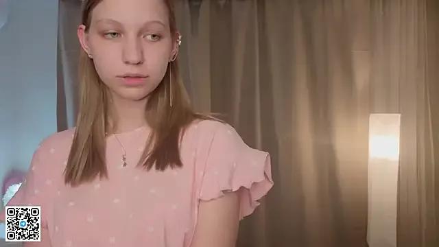LynneHaviland from StripChat