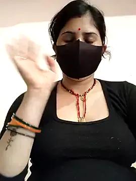 Maahi-satva webcams show profile image 