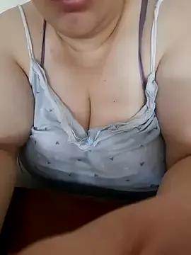 Madam-bezoul from StripChat