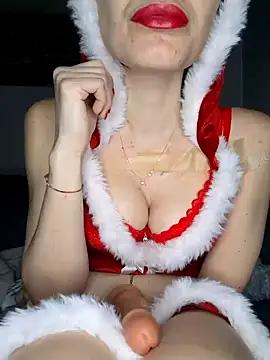 MadameBlu from StripChat