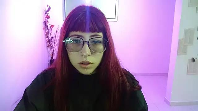 maddi1609 from StripChat