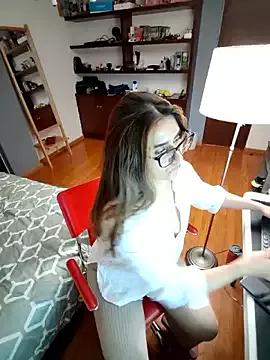 maddie_beauty from StripChat
