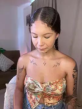 madison_iivy from StripChat is Freechat