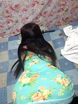 MadushaWife from StripChat is Freechat