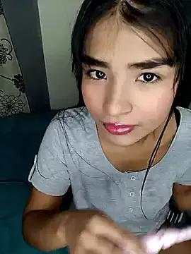 mailovess from StripChat is Freechat