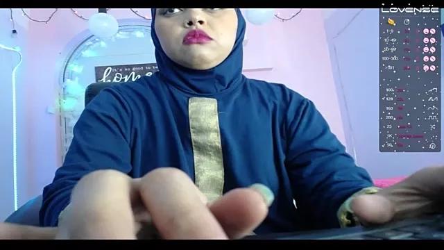 Malak-Hadi from StripChat