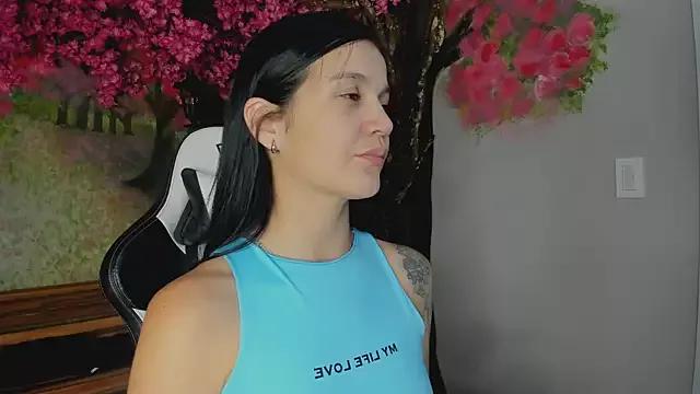 MaraHansson from StripChat