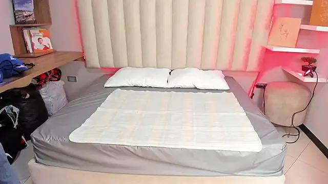 Maraia_Ford from StripChat is Freechat