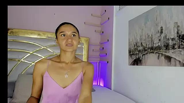 maraiah_petit from StripChat is Freechat