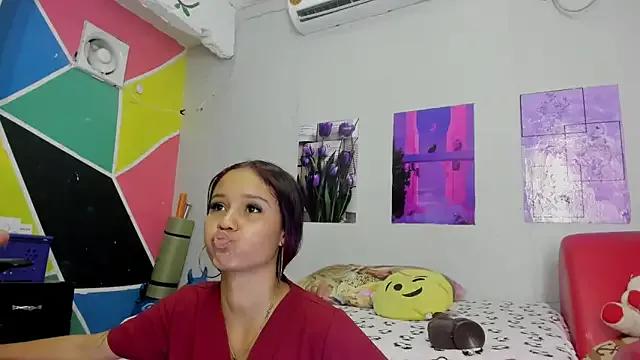 Girls: try live performances with matured performers, from dancing to quirks, in a variety of beautiful sex cams.
