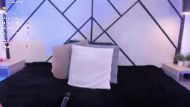 Girls: try live performances with matured performers, from dancing to quirks, in a variety of beautiful sex cams.