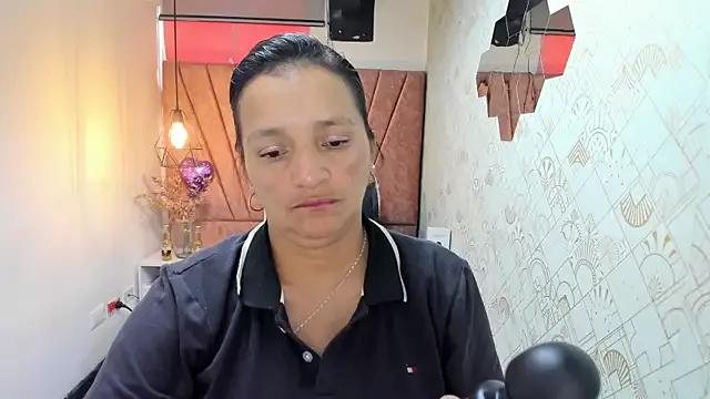 MarilynMiilf_ from StripChat is Freechat