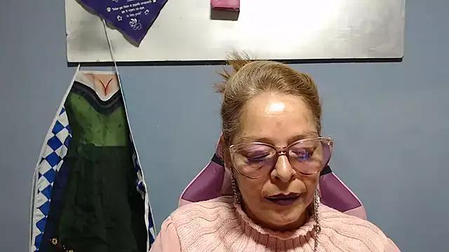 marinadenoche from StripChat is Freechat