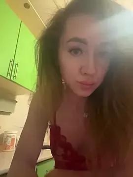 MarinaDiva11_74 from StripChat is Freechat