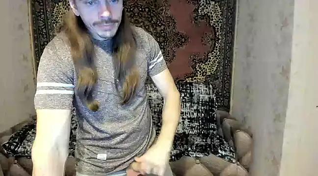 Marrymepls from StripChat