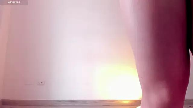 marsearth22_ from StripChat is Freechat