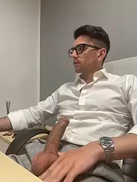 masterboss_ from StripChat is Freechat