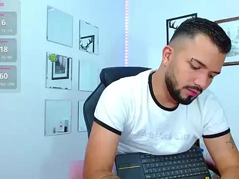 mathew_vidal1 from StripChat is Freechat