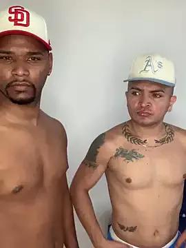 Maxi-mo from StripChat is Freechat