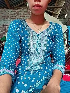 maya-Couple19 from StripChat is Freechat