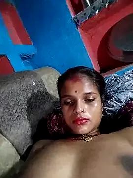 Maya_bhoji from StripChat is Freechat