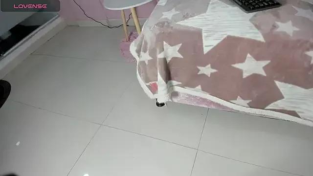 maya_stone12 from StripChat