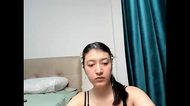 Mayachka333 from StripChat is Freechat