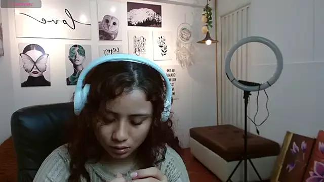 mayamoira1 from StripChat