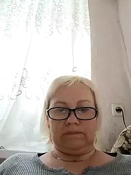 Mayya4321 from StripChat