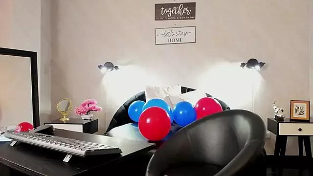 Girls: try live performances with matured performers, from dancing to quirks, in a variety of beautiful sex cams.