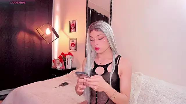Girls: try live performances with matured performers, from dancing to quirks, in a variety of beautiful sex cams.