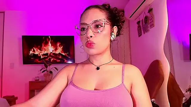 megansan_ from StripChat is Freechat