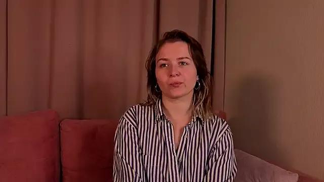 MeghanEdge from StripChat is Freechat