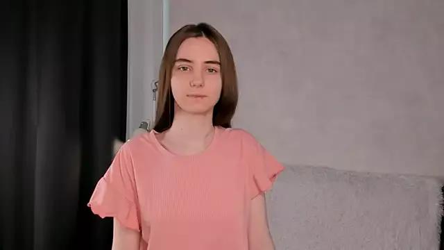 MeghanElson from StripChat is Freechat