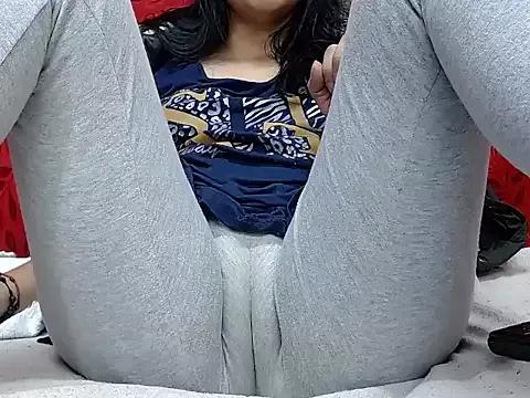 MELANIE_SEX69 from StripChat is Freechat