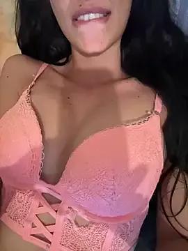MelanieVictoria2 from StripChat is Freechat