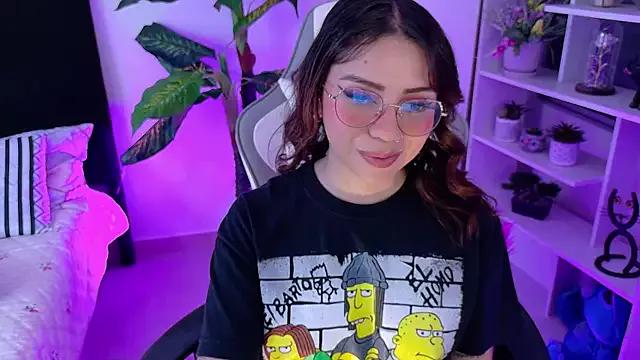 melany_naa from StripChat is Freechat