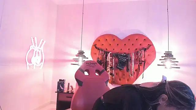 Girls: try live performances with matured performers, from dancing to quirks, in a variety of beautiful sex cams.