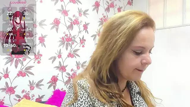 Melida_Milff from StripChat is Freechat