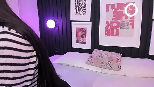 Melodyvixen from StripChat is Freechat