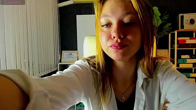 meow_mellie from StripChat is Freechat