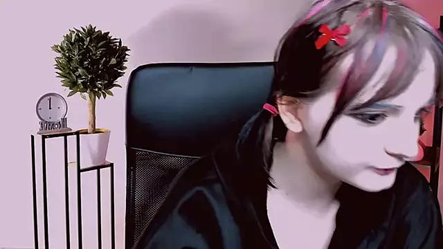 MerilynKelly from StripChat is Freechat