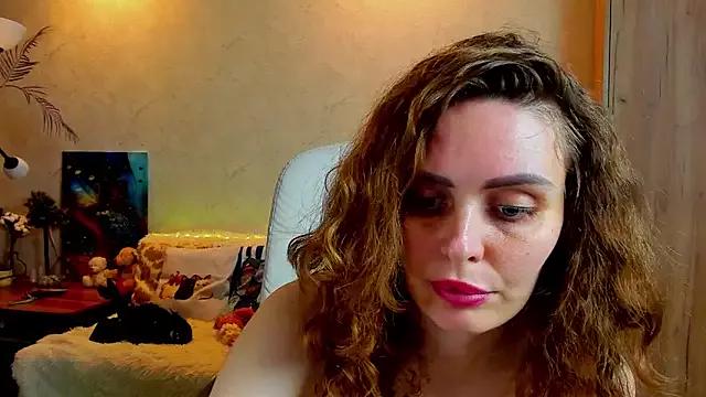 mia_grantes from StripChat is Freechat