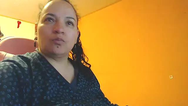 Miaabrownnn from StripChat
