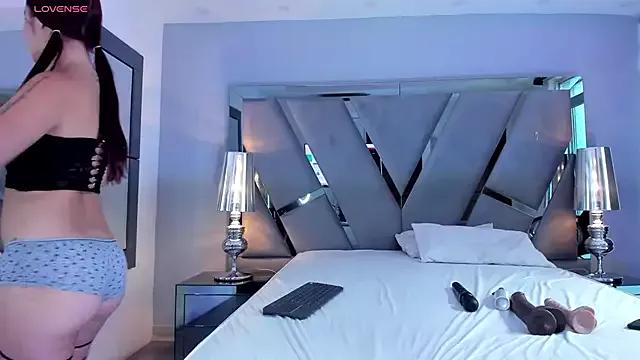 miamirage_ from StripChat